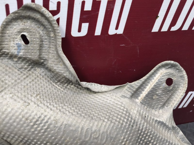 Тепловой экран глушителя