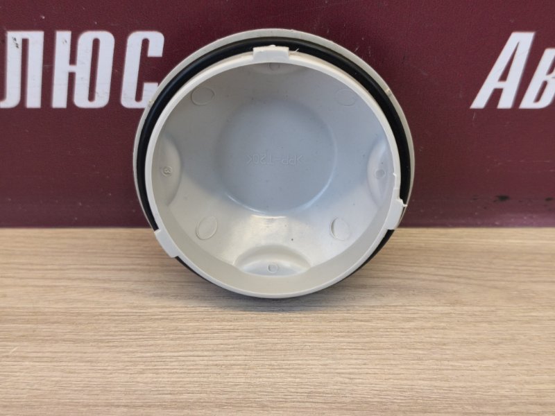 Крышка фары