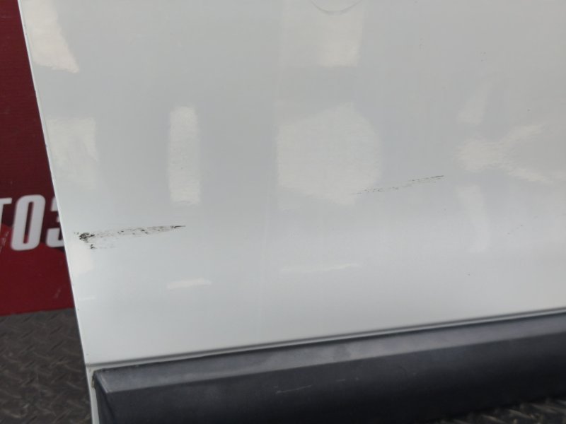 Дверь боковая