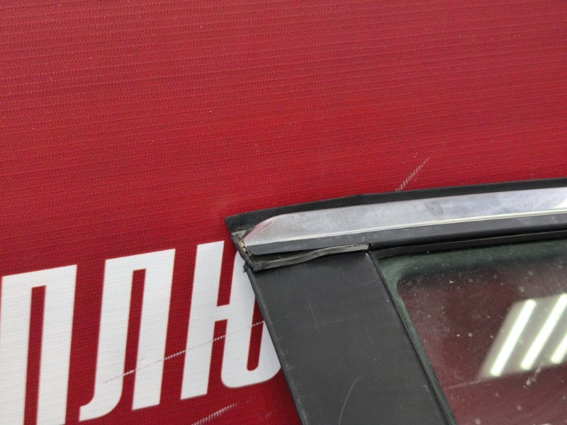 Дверь боковая