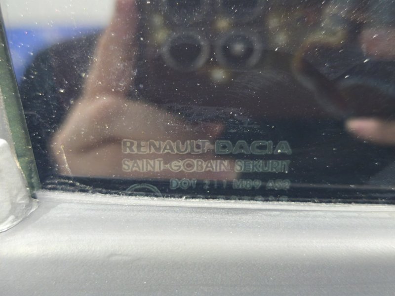 Дверь боковая