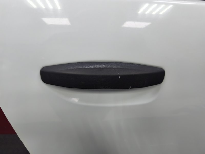 Дверь боковая