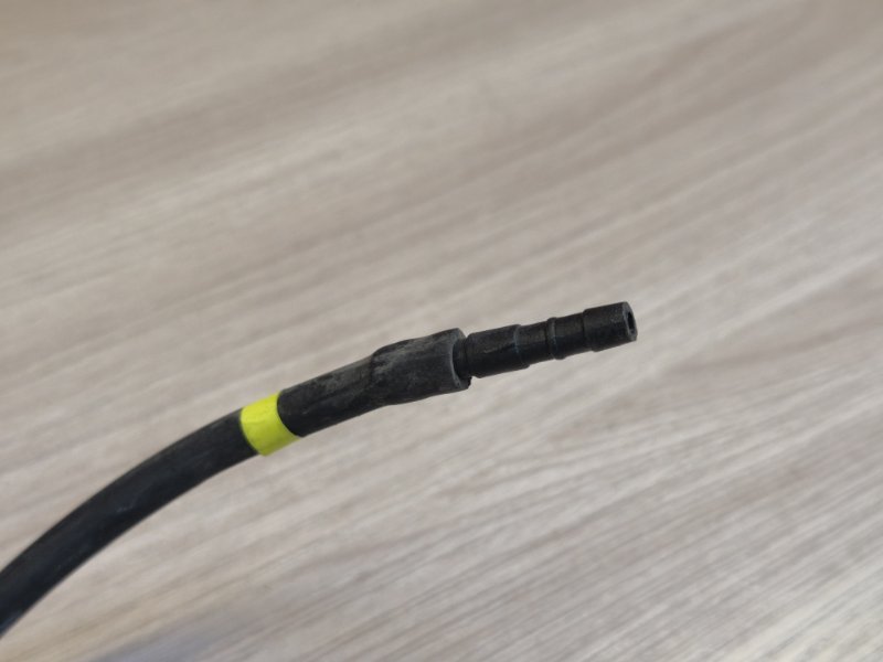 Трубка насоса стеклоомывателя