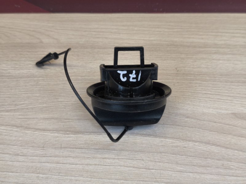 Крышка топливного бака