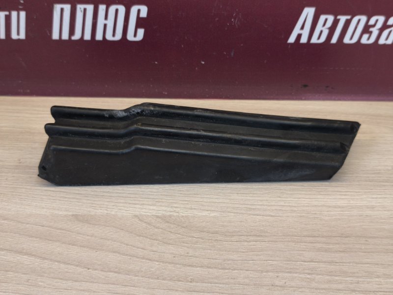 Уплотнитель жабо