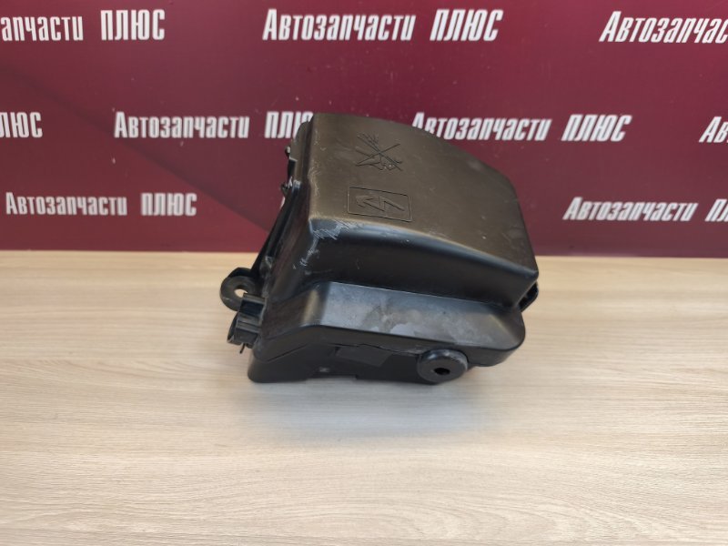 Корпус блока предохранителей