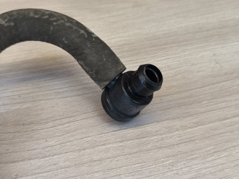 Шланг вакуумного усилителя