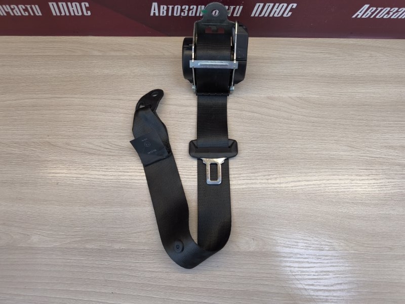 Ремень безопасности