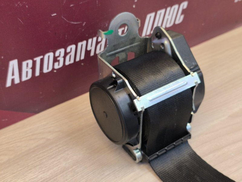 Ремень безопасности