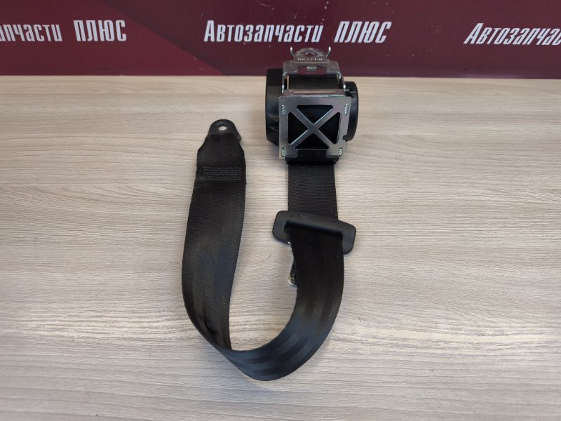 Ремень безопасности