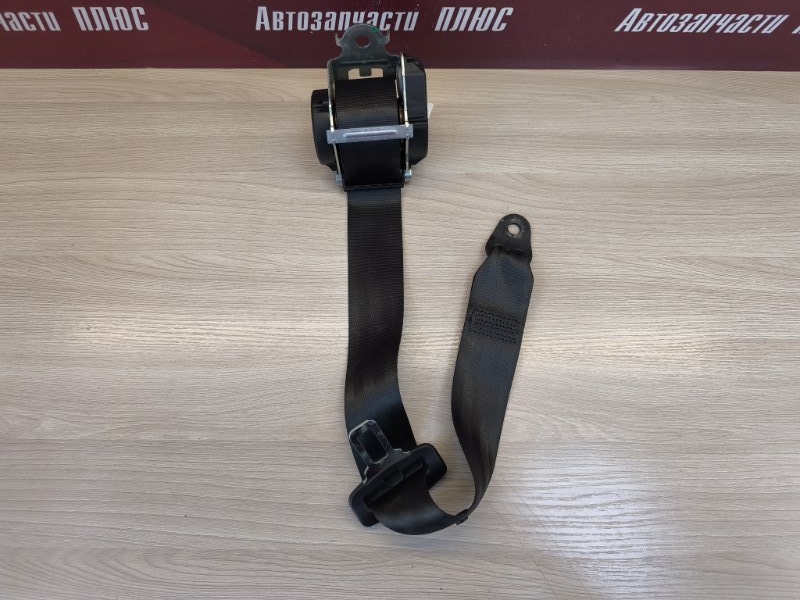 Ремень безопасности