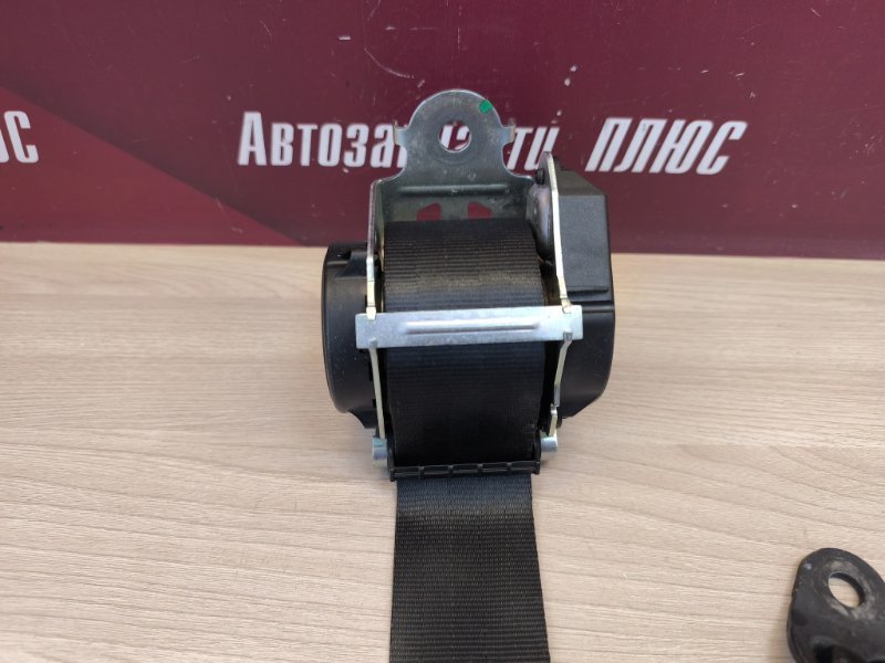 Ремень безопасности