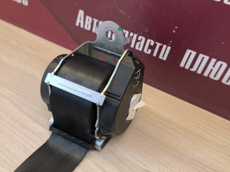 Ремень безопасности