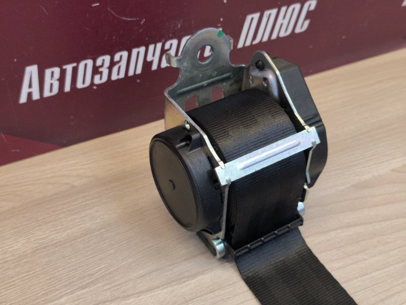 Ремень безопасности