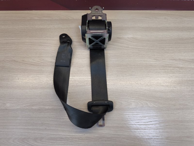 Ремень безопасности