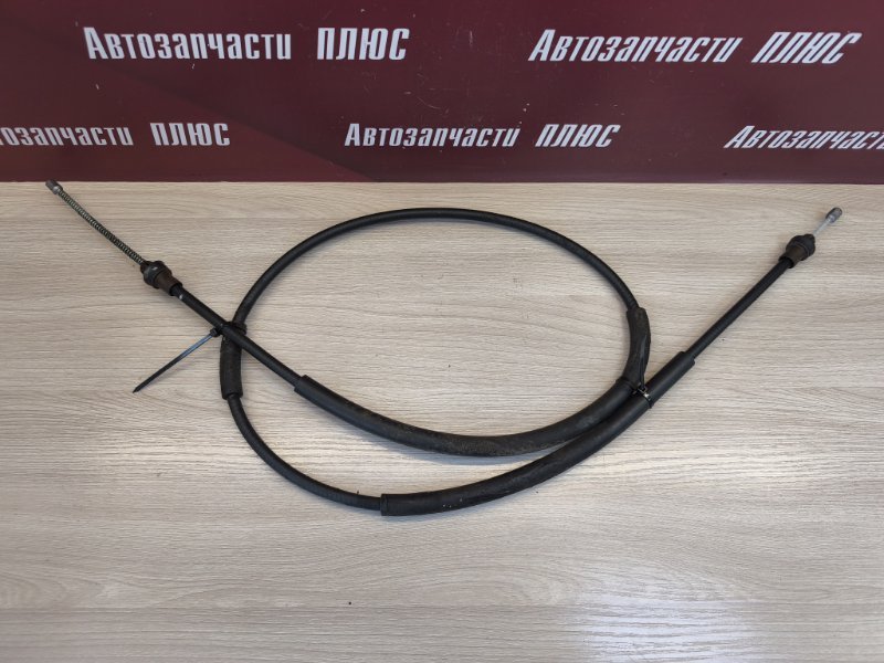 Трос стояночного тормоза