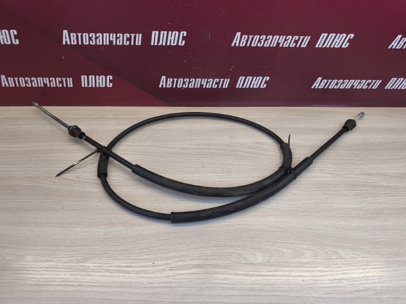 Трос стояночного тормоза