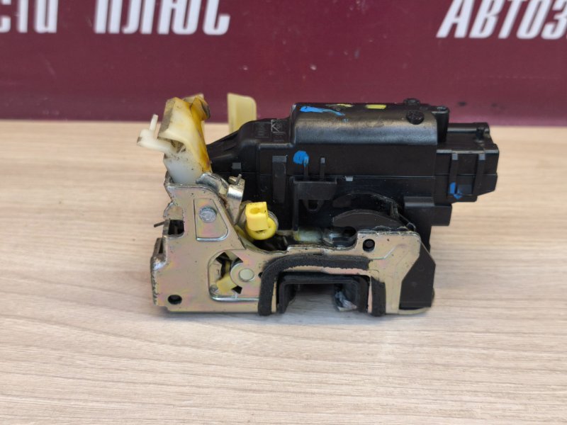 Замок      двери