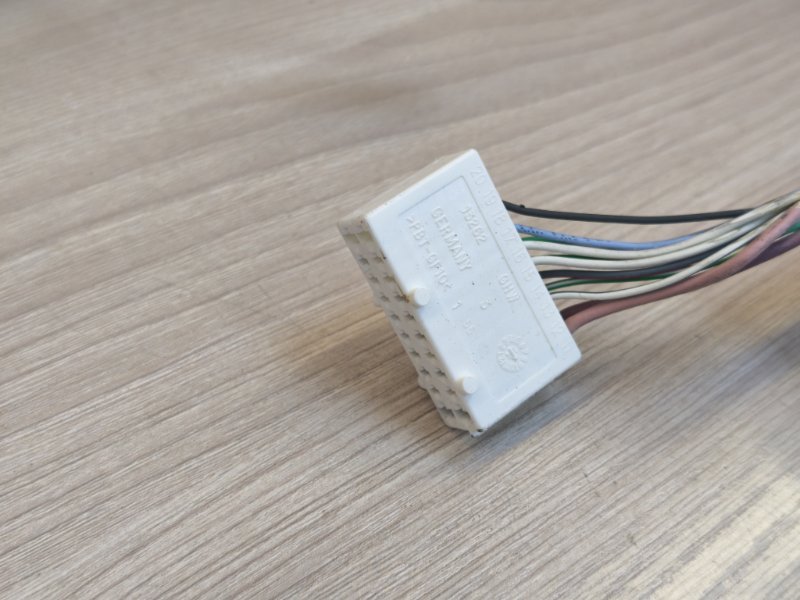 Проводка двери