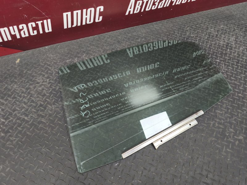 Стекло двери