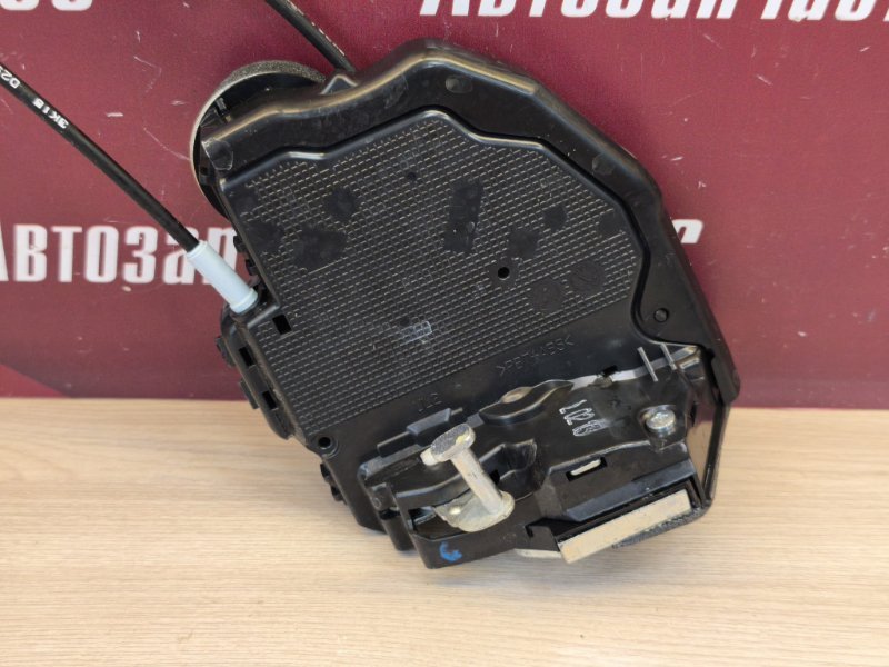 Замок      двери