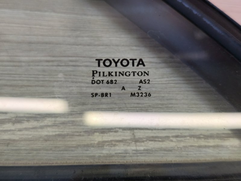 Форточка двери