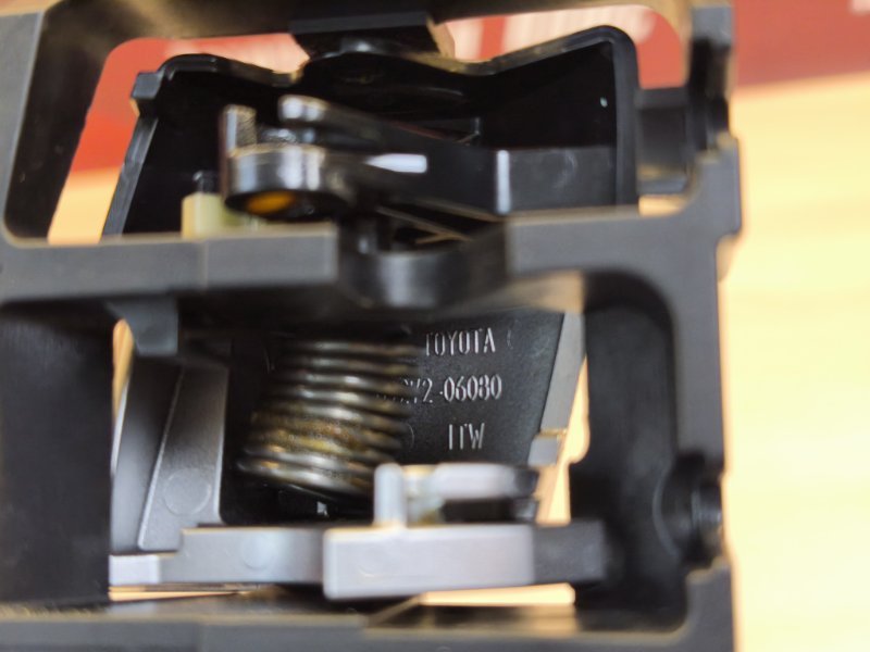 Внутренняя  ручка двери