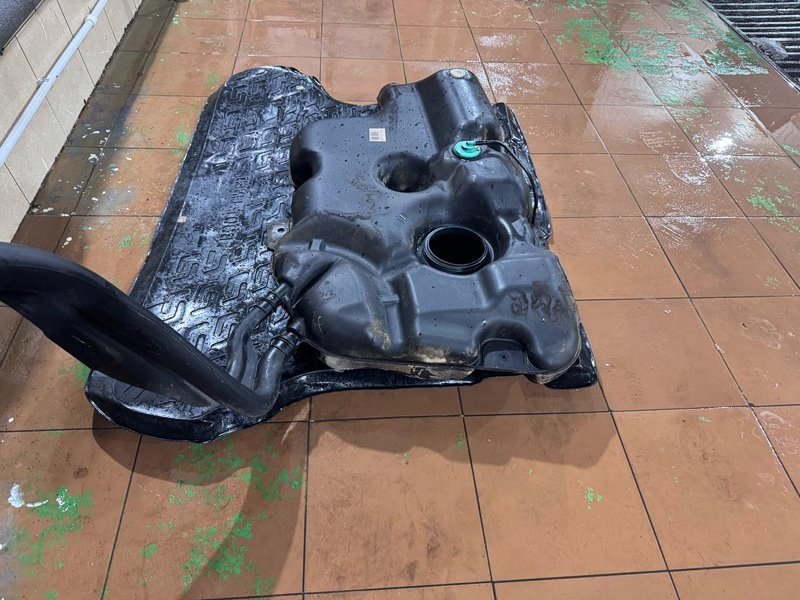 Топливный бак