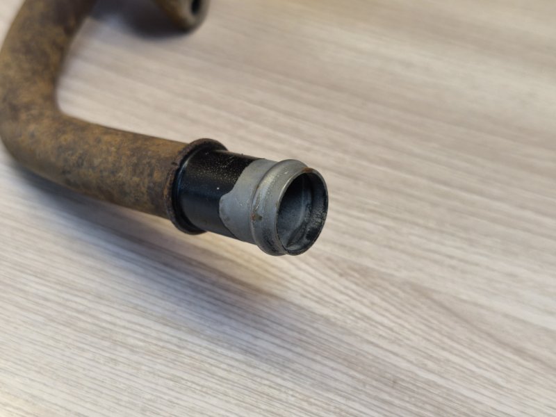 Трубка системы охлаждения