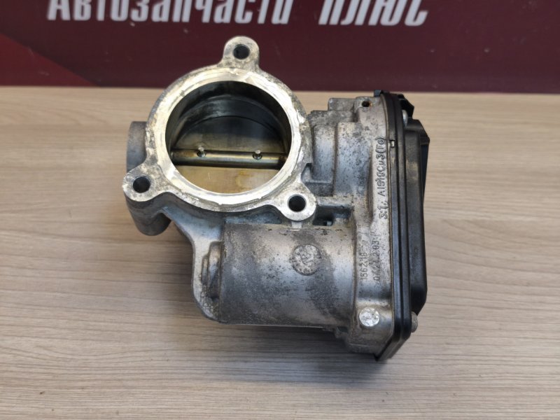 Дроссельная заслонка