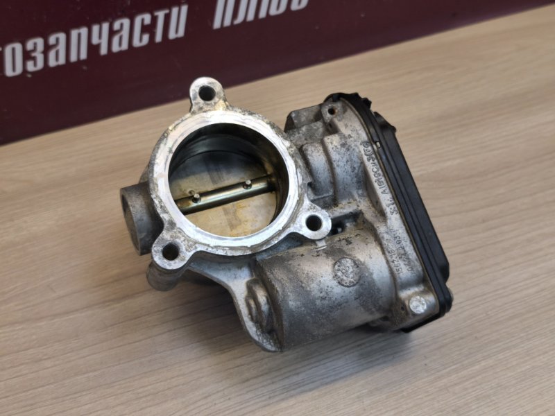 Дроссельная заслонка