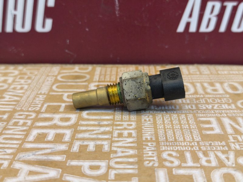 Датчик температуры охлаждающей жидкости