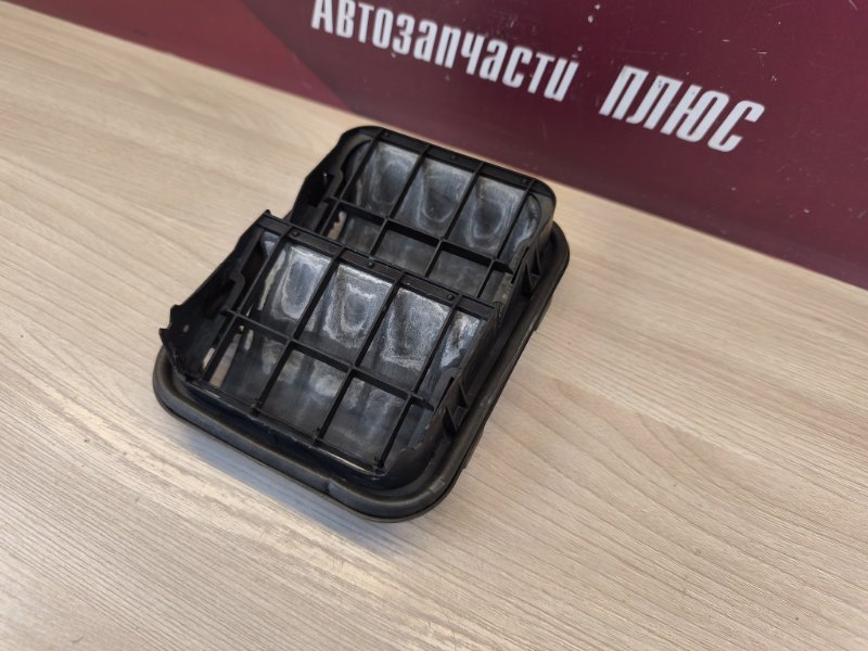 Клапан вентиляции салона