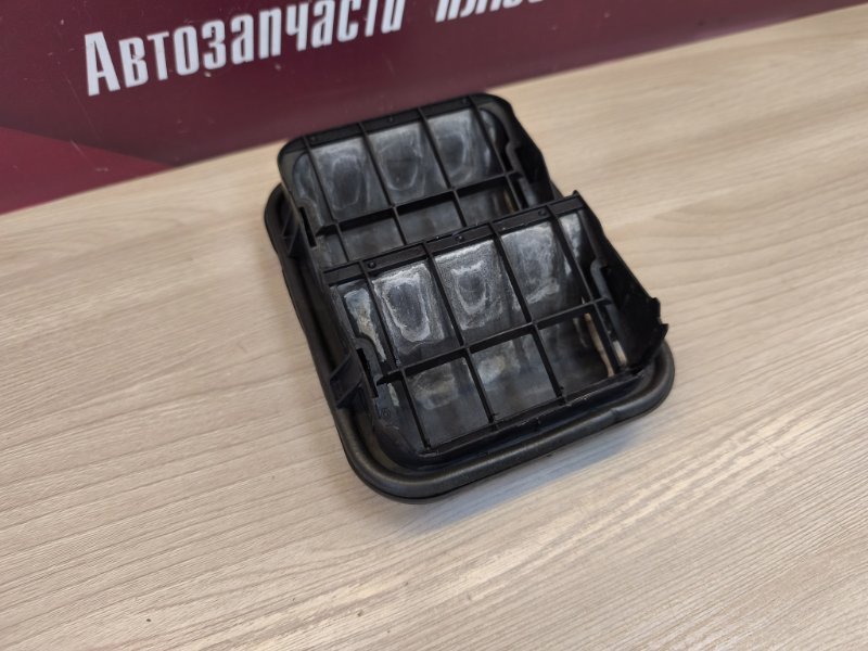 Клапан вентиляции салона