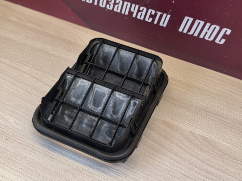 Клапан вентиляции салона