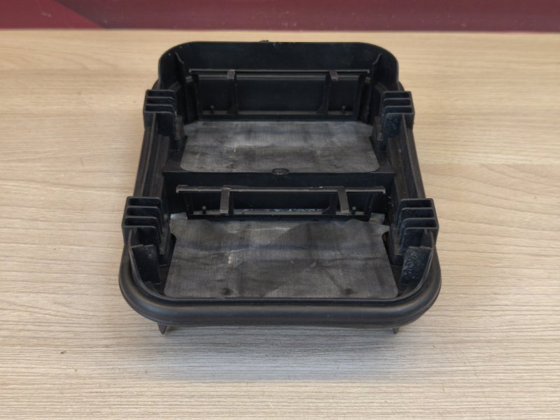 Клапан вентиляции салона