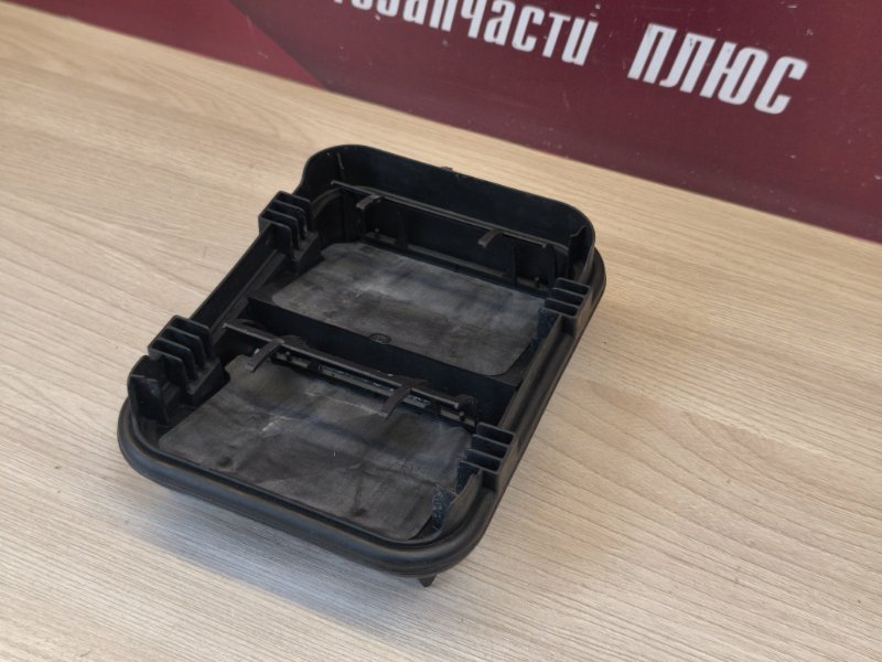 Клапан вентиляции салона