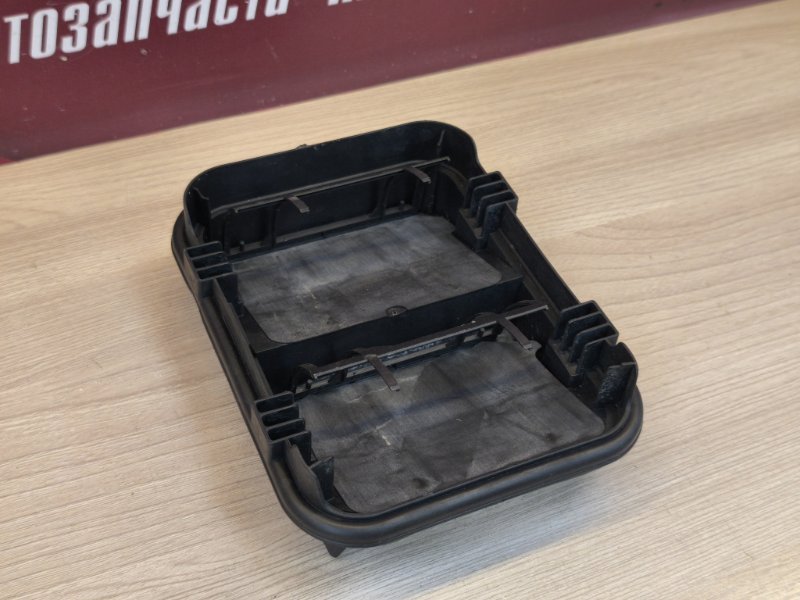 Клапан вентиляции салона