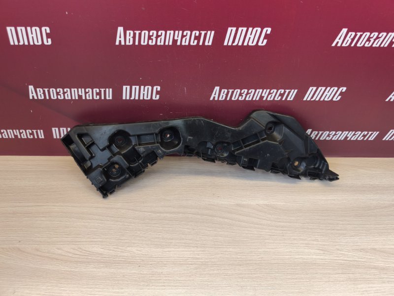 Кронштейн бампера