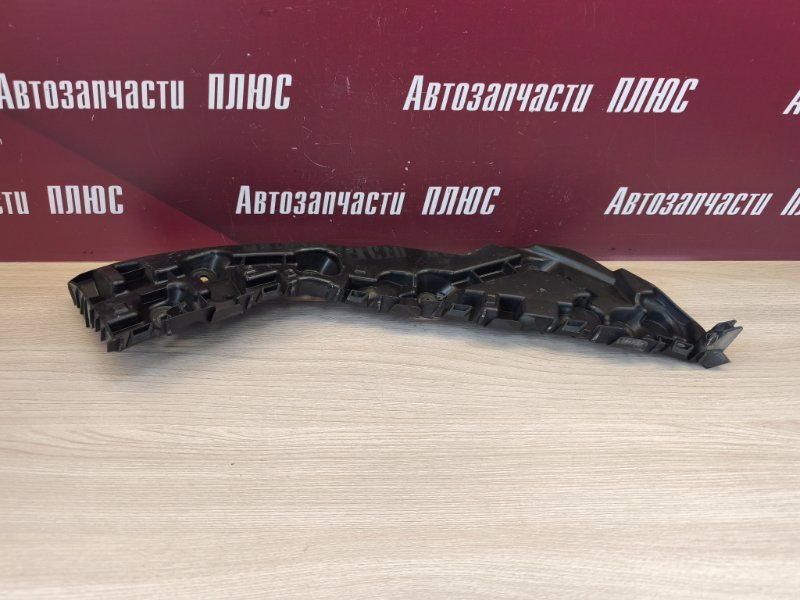 Кронштейн бампера