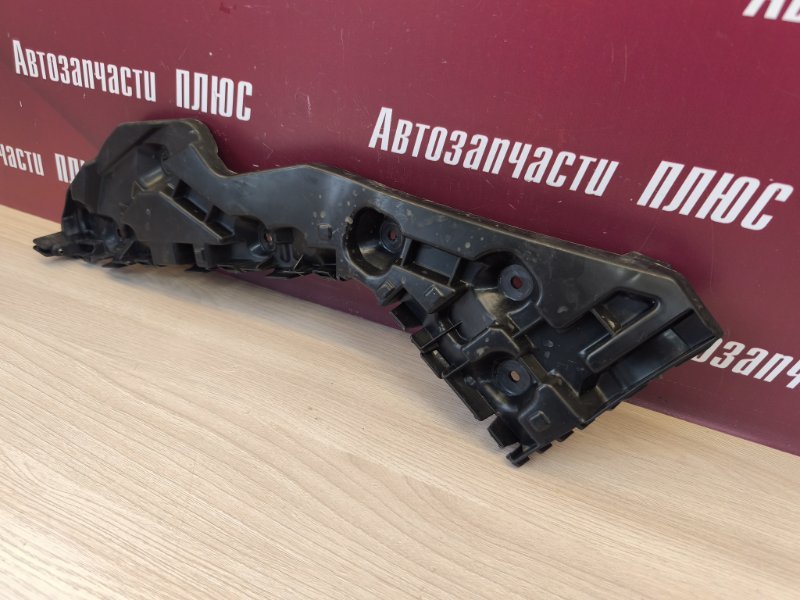 Кронштейн бампера