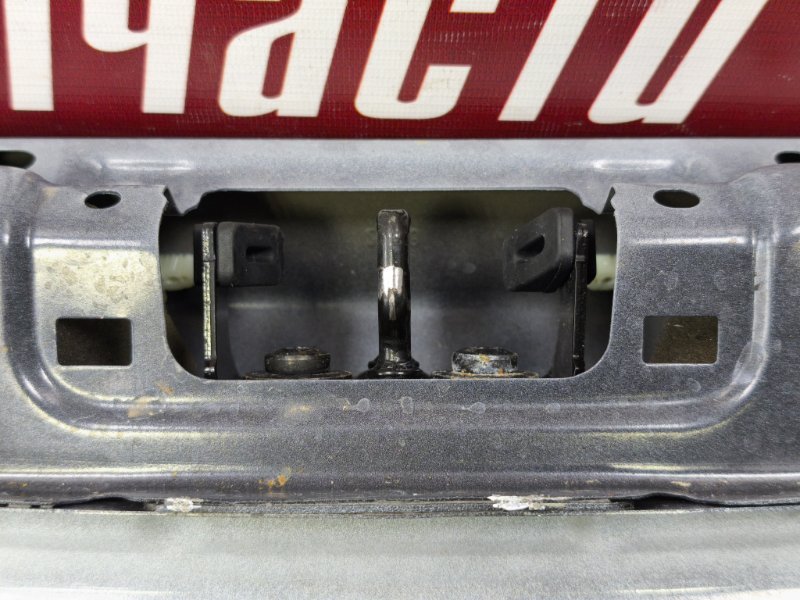 Задняя панель кузова