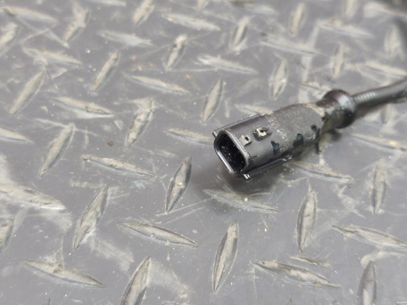 Кулак поворотный