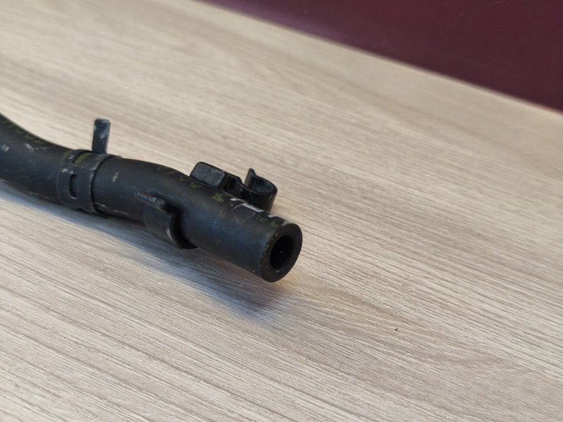 Шланг расширительного бачка