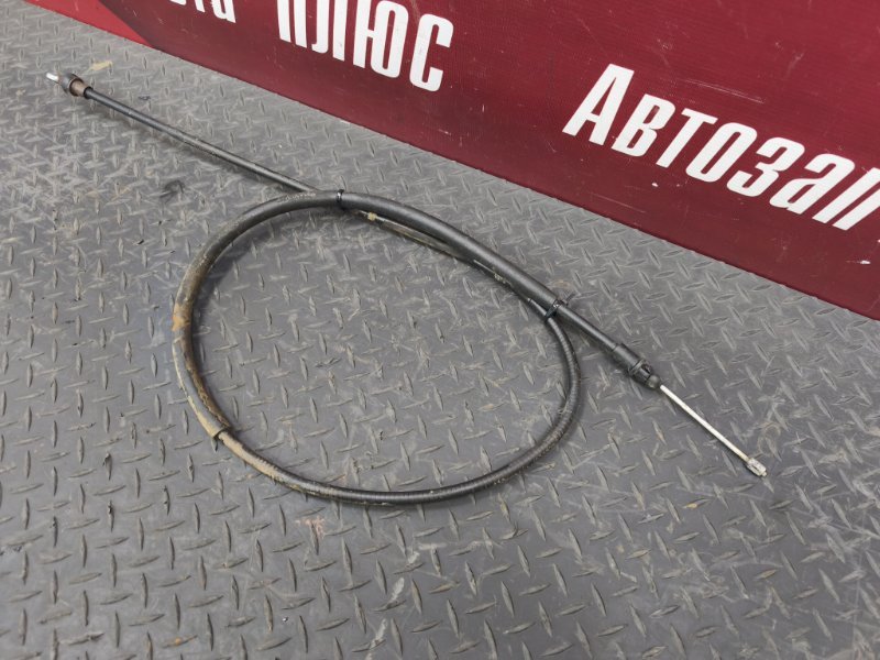 Трос стояночного тормоза