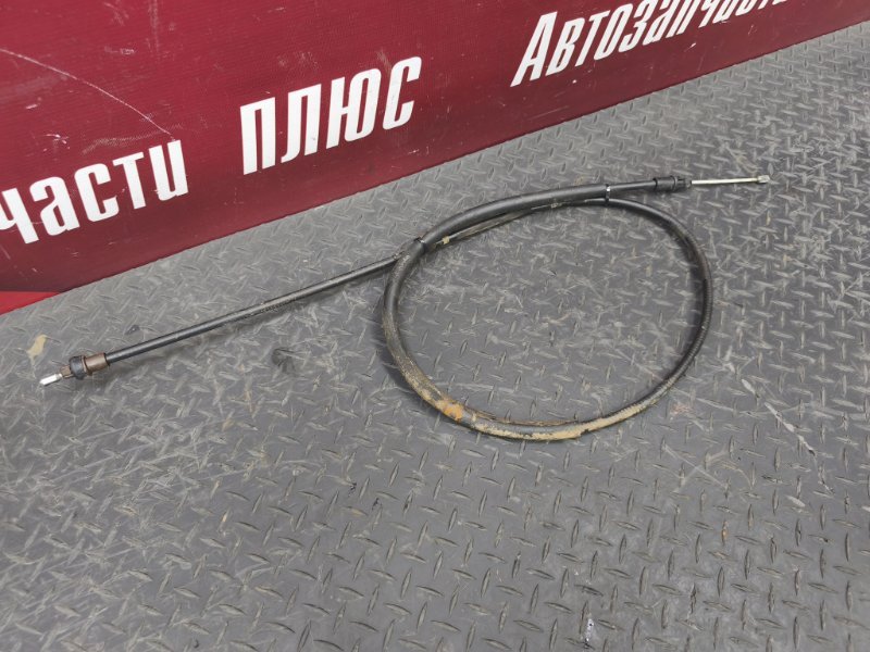 Трос стояночного тормоза