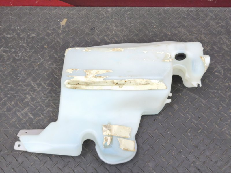 Бачок омывателя