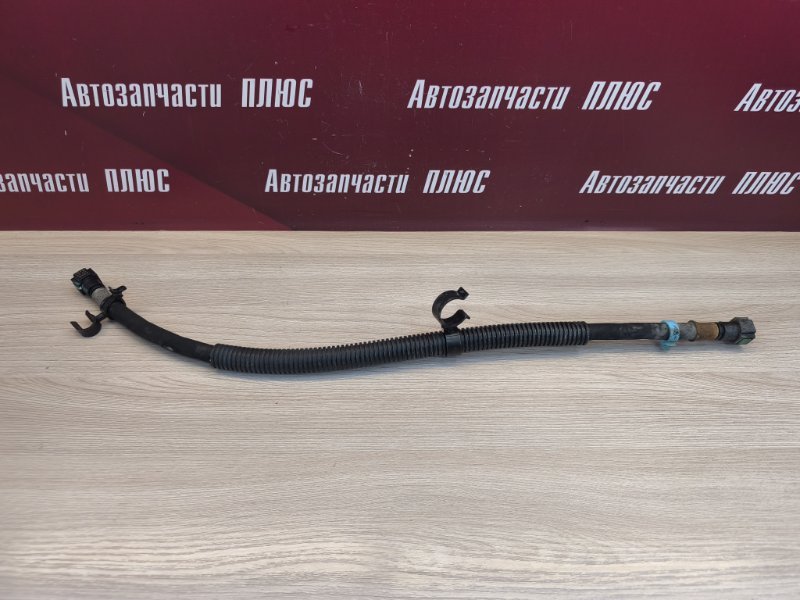 Трубка топливная