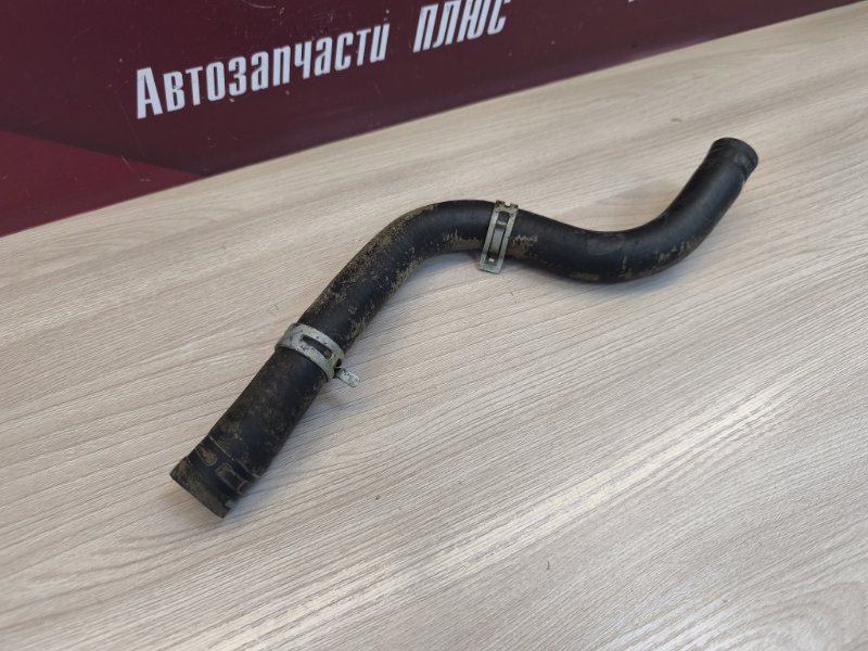 Патрубок радиатора