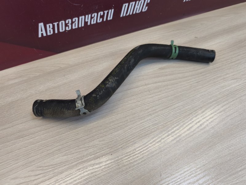 Патрубок радиатора